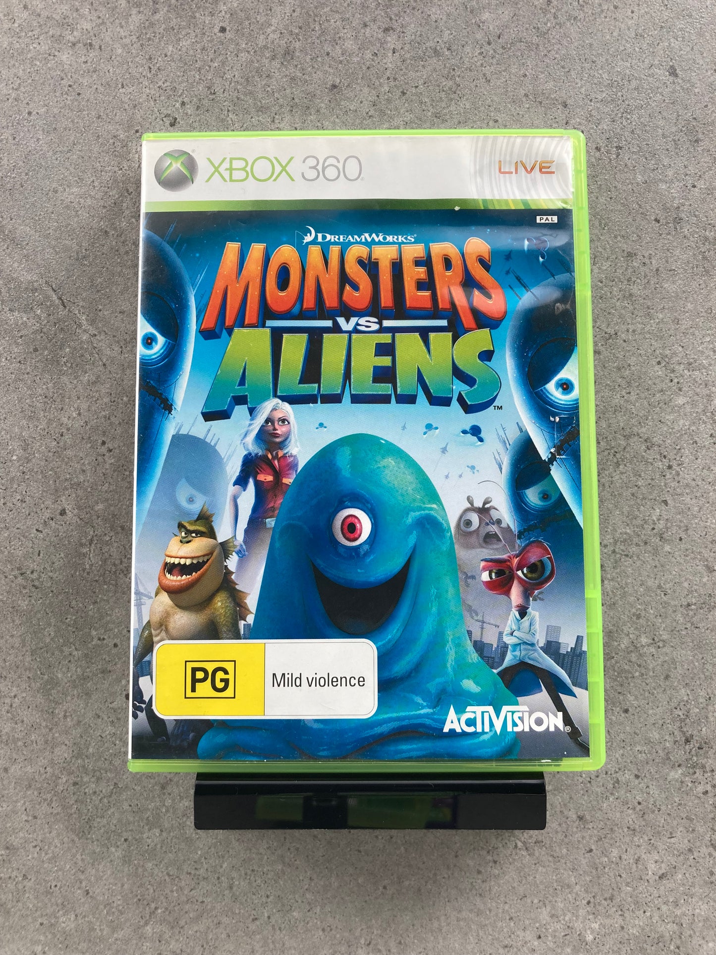 Monsters vs Aliens
