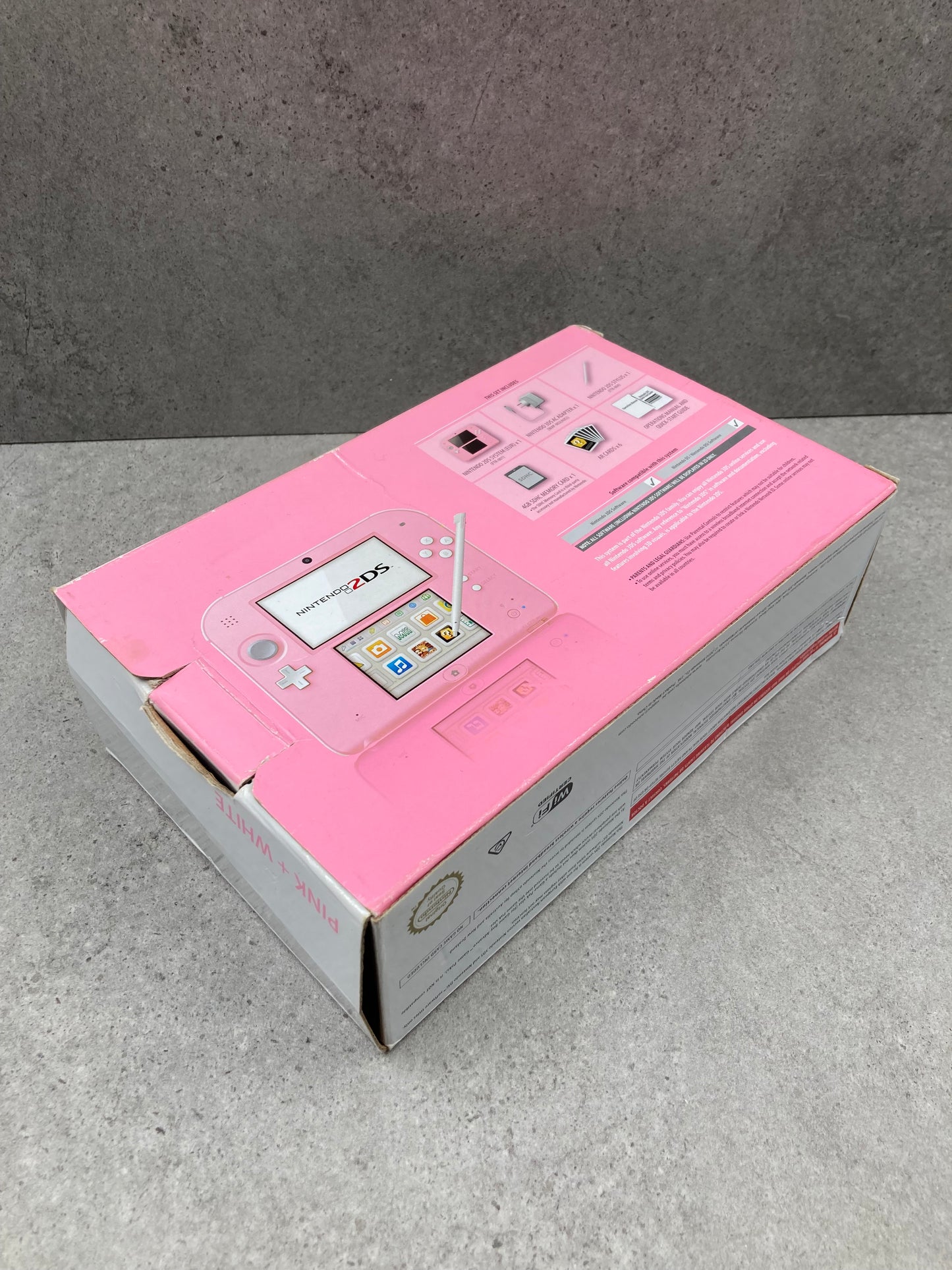 Nintendo 2DS Console - Pink/White