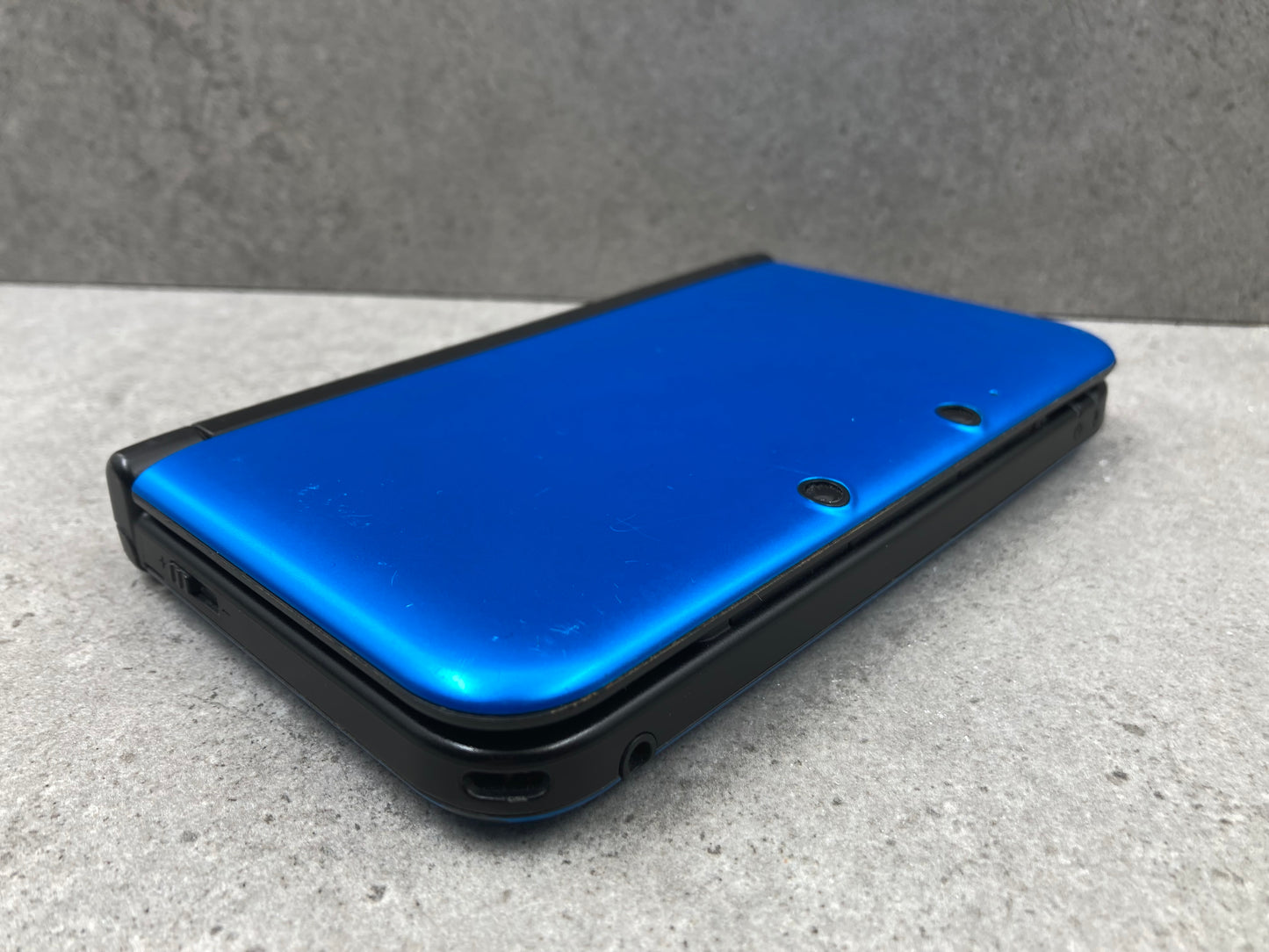Nintendo 3DS XL Console - Blue/Black
