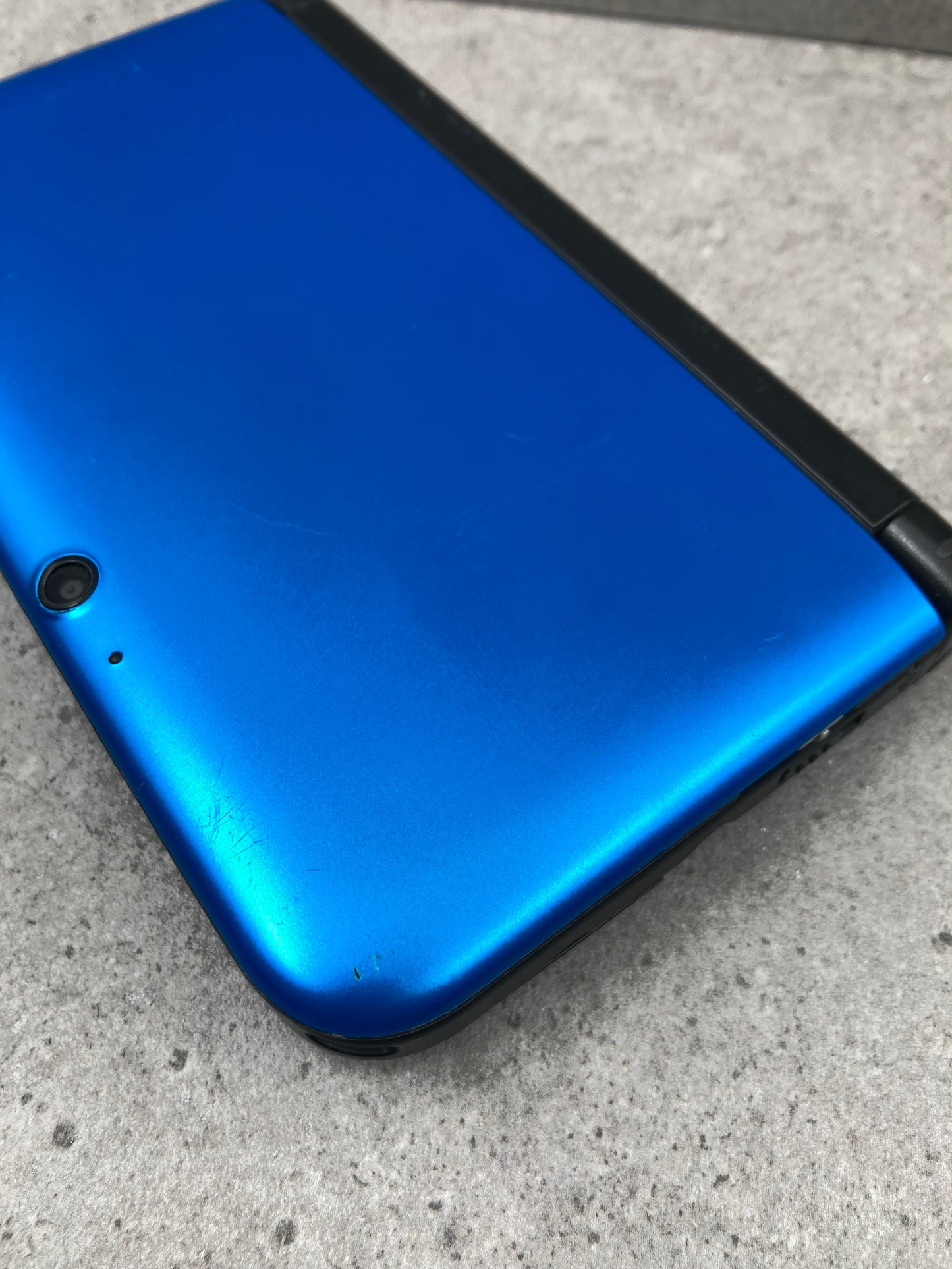 Nintendo 3DS XL Console - Blue/Black