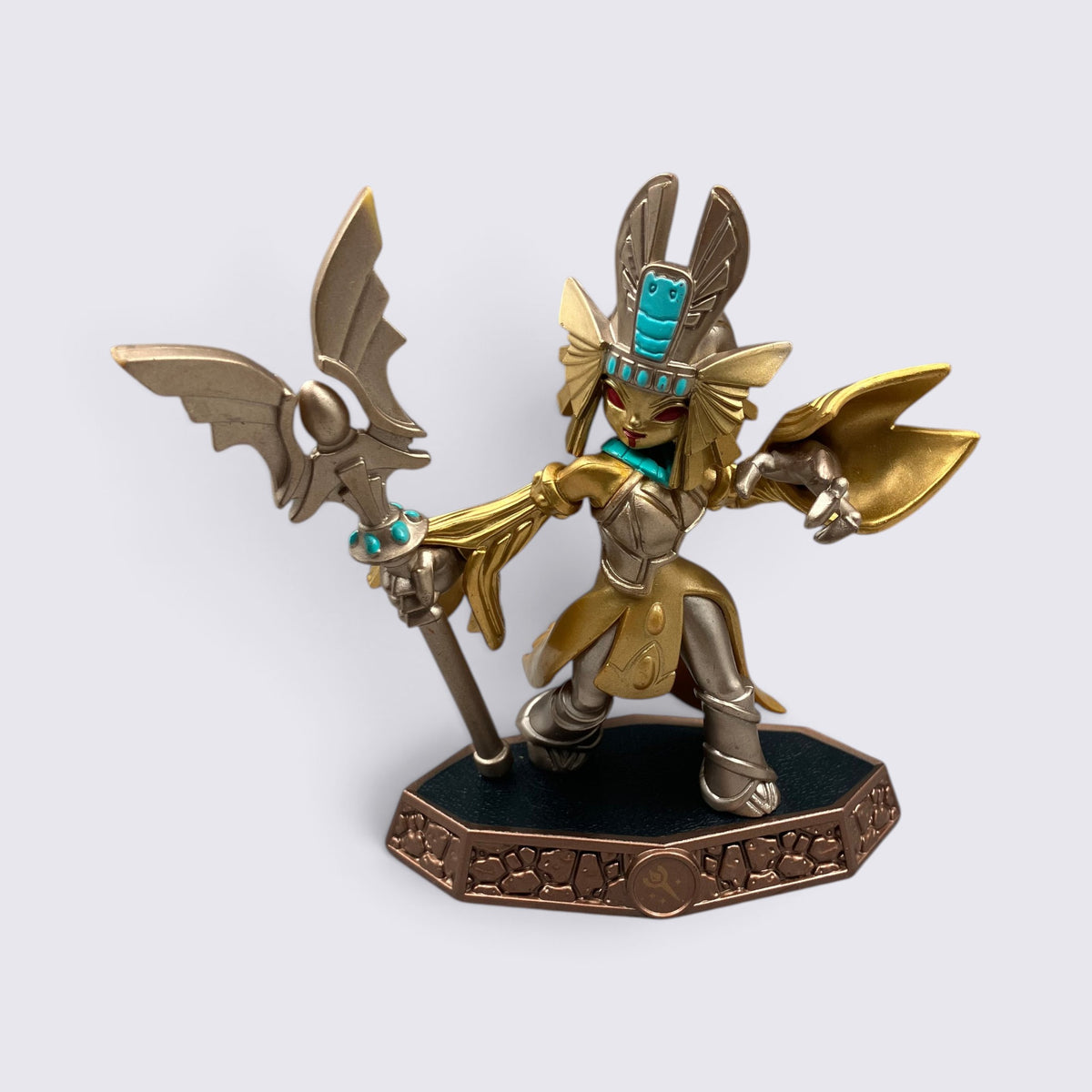 MrPixel Golden Queen Skylander figure with golden armor, crown, and staff on a textured base.